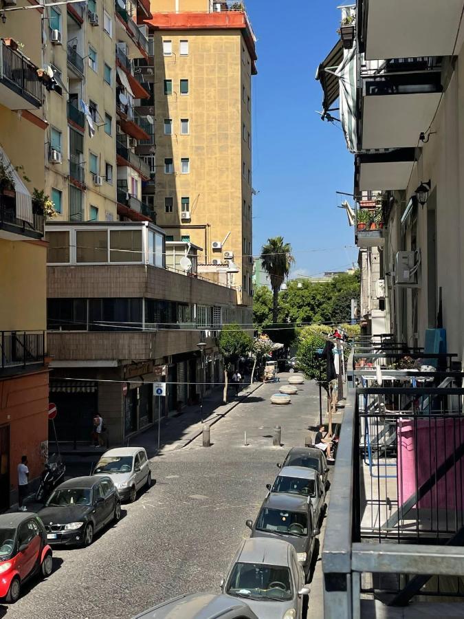 نابولي B&B I Borboni المظهر الخارجي الصورة
